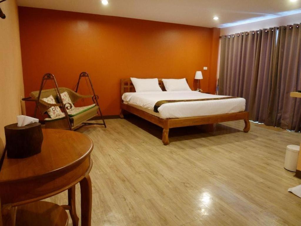 Phaphoom Boutique Hotel Bangkok